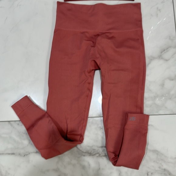 Set active - Picture 2 of 7